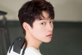 爱豆吃瓜娱乐酱宋亚轩,爱豆吃瓜娱乐酱，揭秘娱乐圈幕后故事